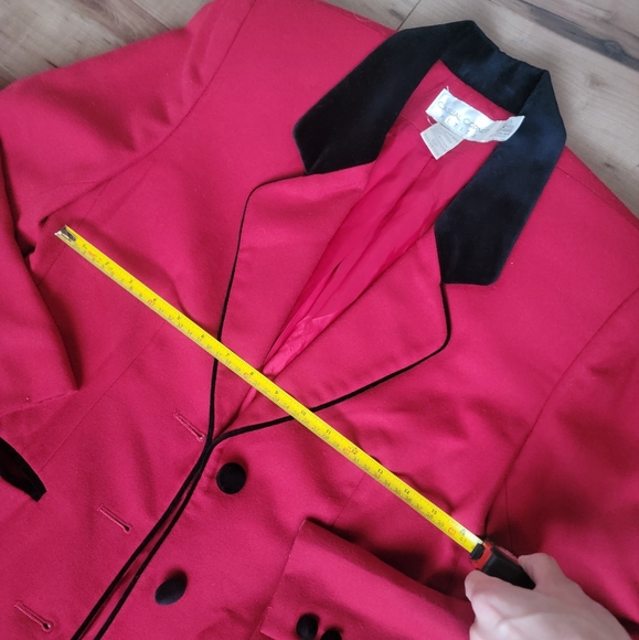 Vintage Wool Coat | Size 4 - Picture 12 of 12